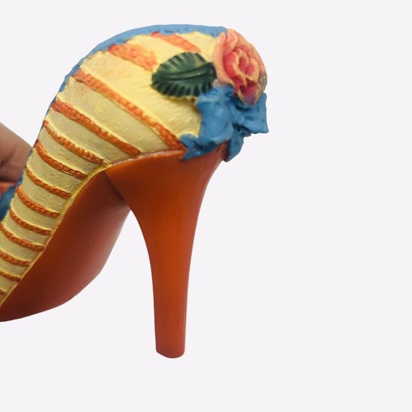 My Treasure Vintage 1999 Mini High Heel Shoe Figurine Embossed Roses 4.5" - Picture 9 of 12